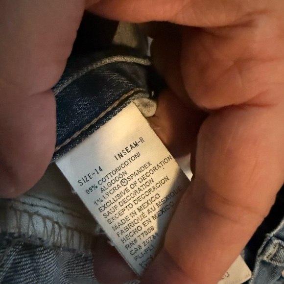 Classic Blue Women's Jeans - Picture 4 of 6